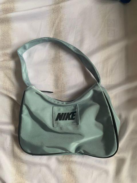 Nike vintage hotsell baguette bag