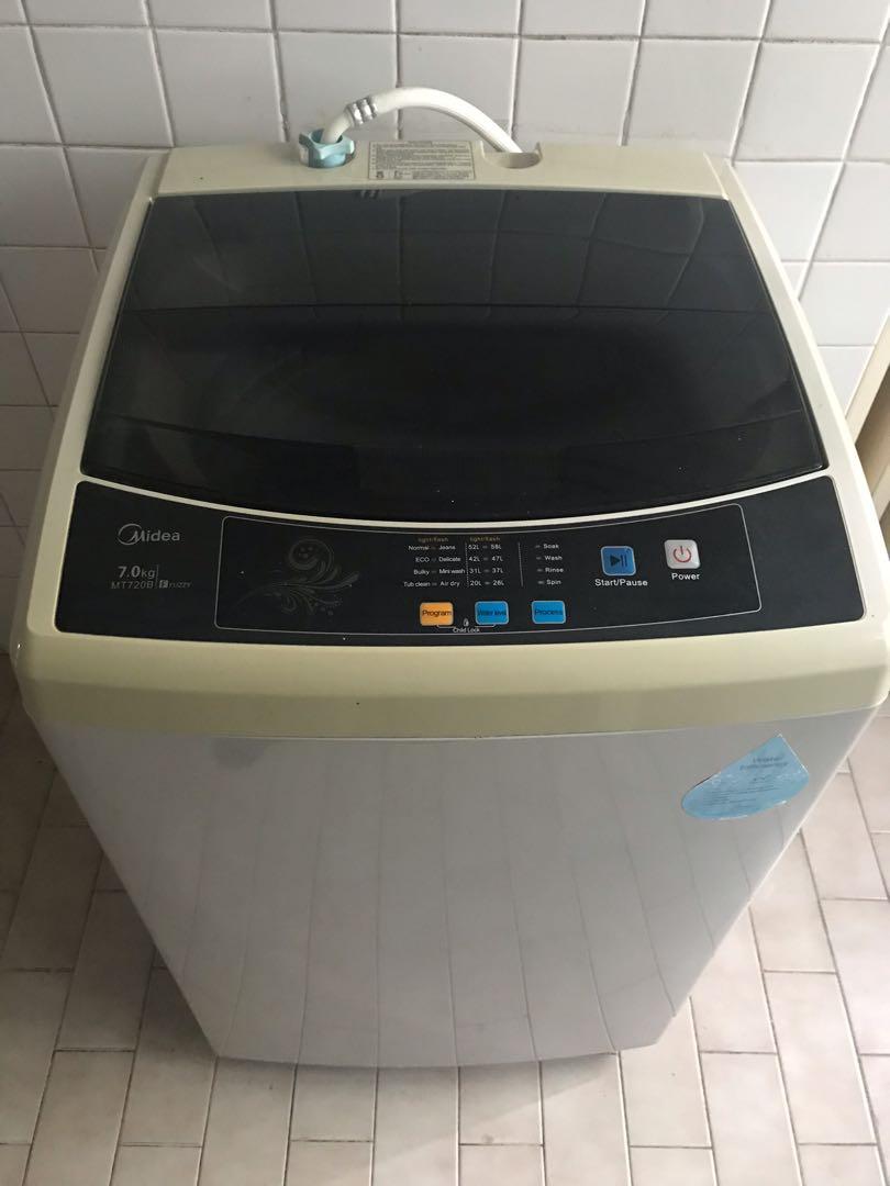 Cash and carry washing shop machine