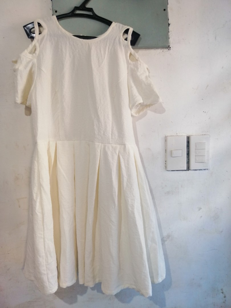 all white womens clothing