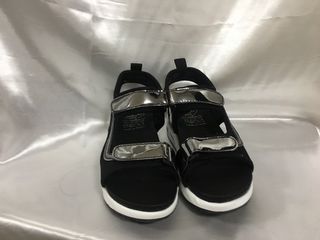 （分類：）位於 。 由 miss_pcy 提交（商品編號 1023798598，圖片 1）。簡介： 。