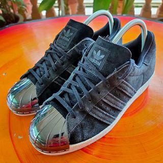 superstar metal toe adidas orange