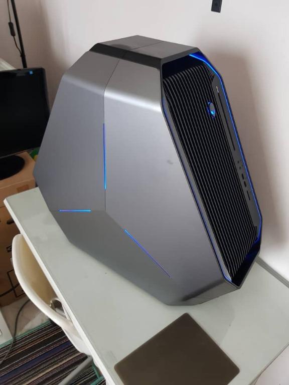 LOCAL PICK UP ONLY Alienware Area 51 R2 Core I7-6900K 32GB