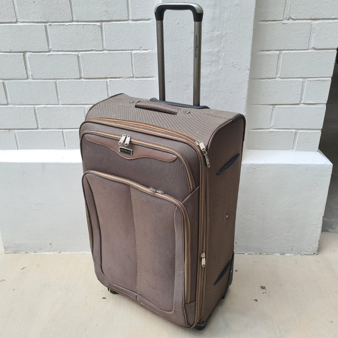 Arnold palmer luggage wheel replacement clearance