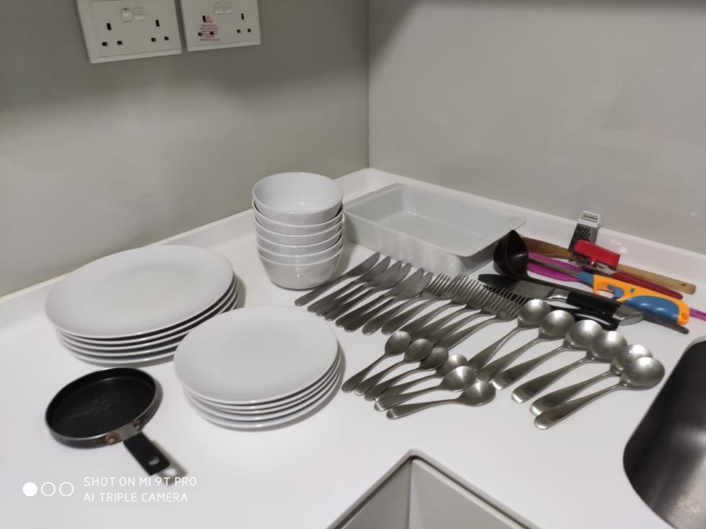 Assorted kitchenware (Category: Other Kitchenware & Tableware) located in Singapore. Submitted by yippy007 (Listing ID 1023643733, Image 1). Description: High quality spoons, forks, knives, teaspoons, ladle, spatula etc. Prices from $2 onwards. Self-collect only. Aljunied MRT station: Weekdays 5-6pm Toa Payoh Lor 8: All days 7-9pm Jurong: Sat 6-8pm .