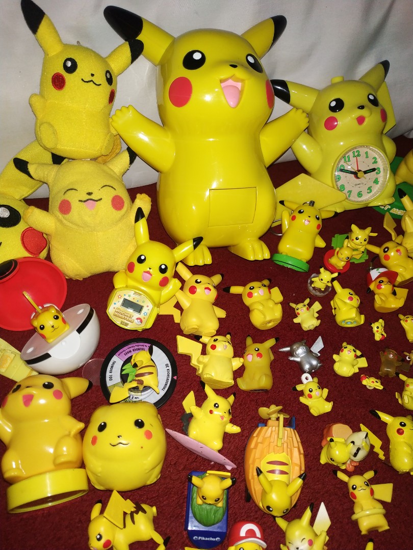 Assorted Lot Pikachu Nintendo Tomy ETC Figure Bundle