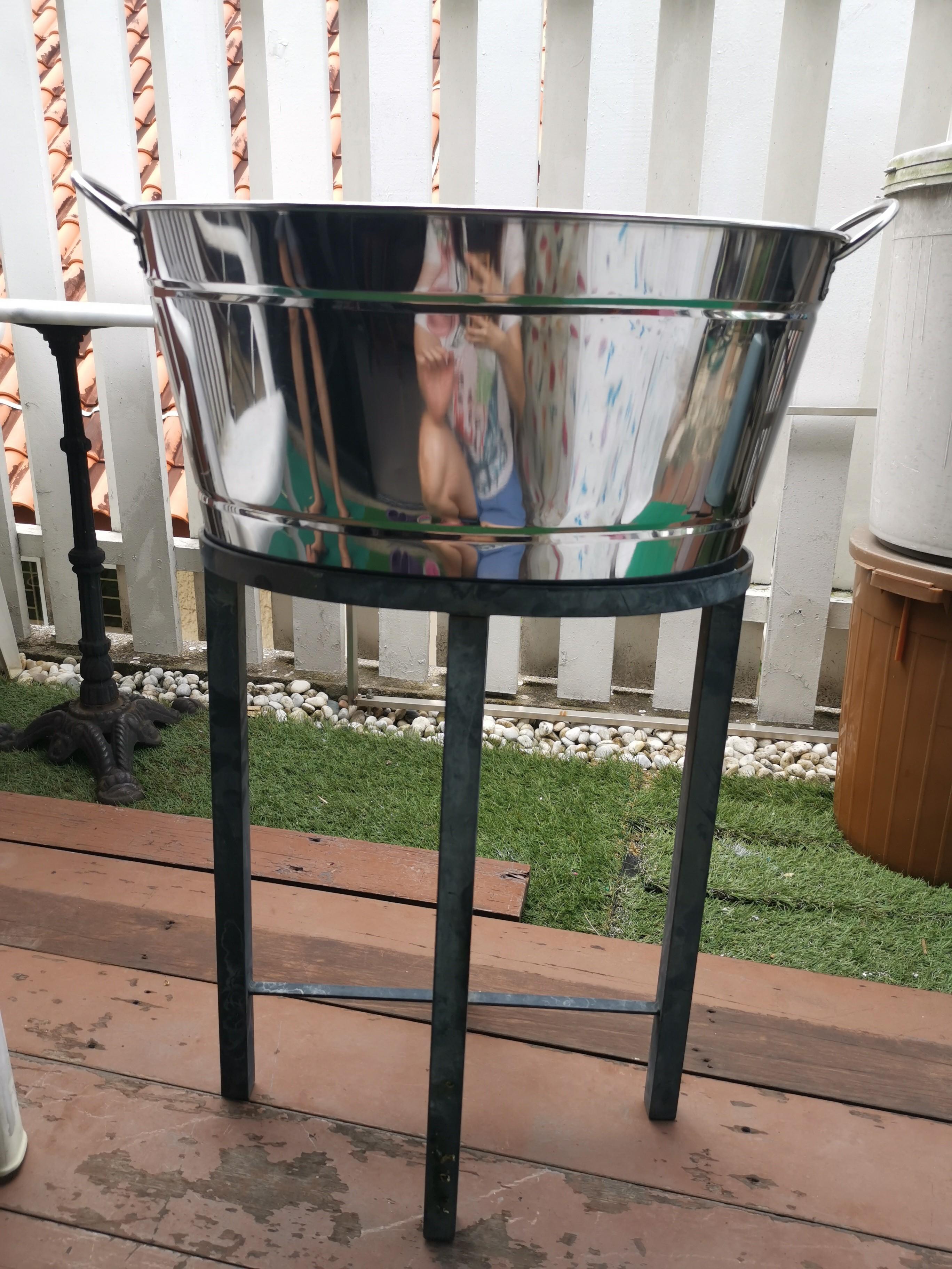 Beverage Tub With Stand Home Appliances Kitchenware On Carousell