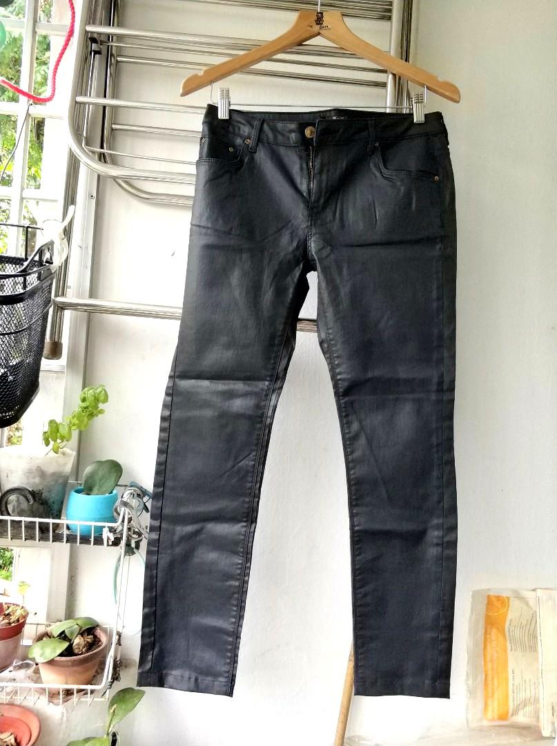 BN) Authentic Black Zara Women Leather 