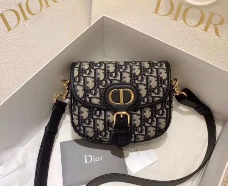 Bobby on sale sling bag