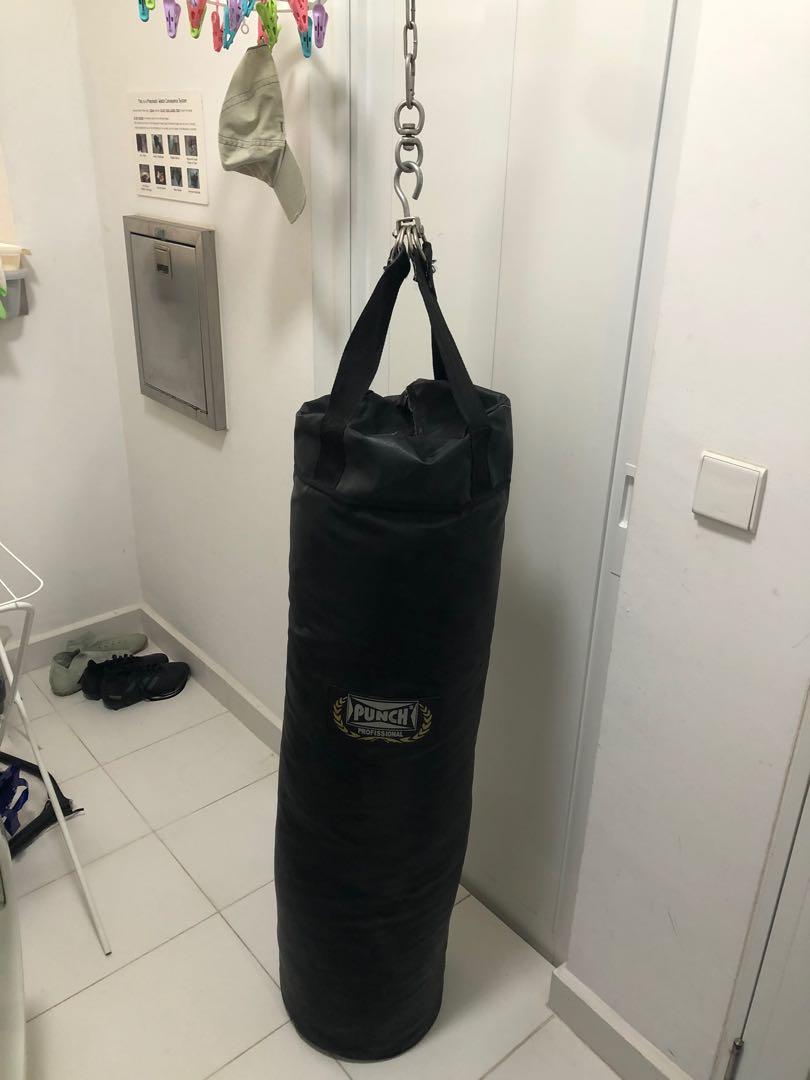 Boxing bag (heavy duty), Sports Equipment, Exercise & Fitness, Toning