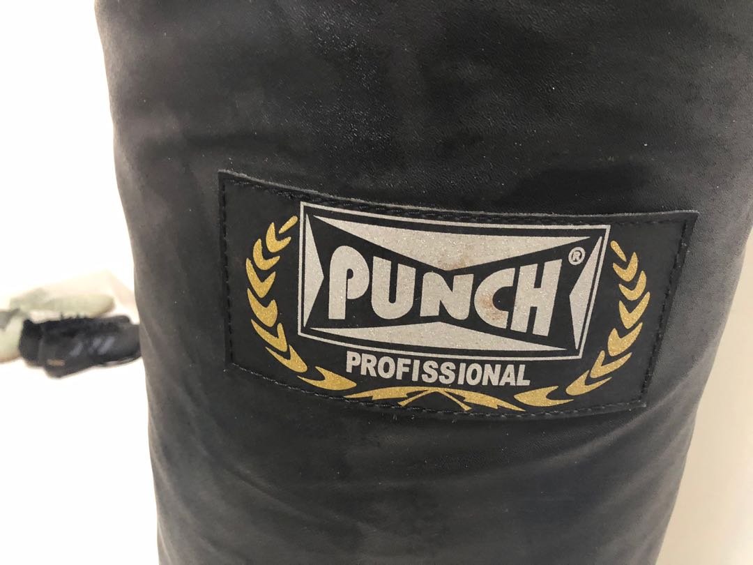 Boxing bag (heavy duty), Sports Equipment, Exercise & Fitness, Toning