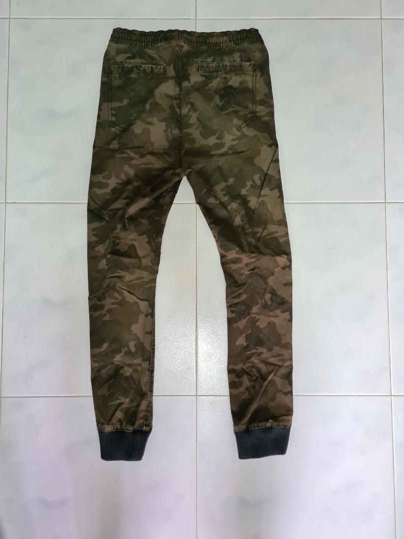 Camo pants cotton on discount