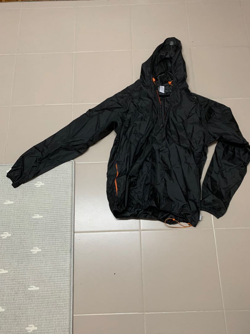 rain jacket decathlon