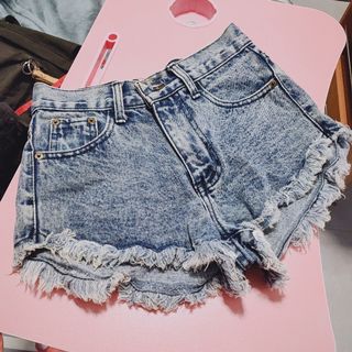 (Category: ) located in . Submitted by abcdefyjy (Listing ID 1023682839, Image 1). Description: .
