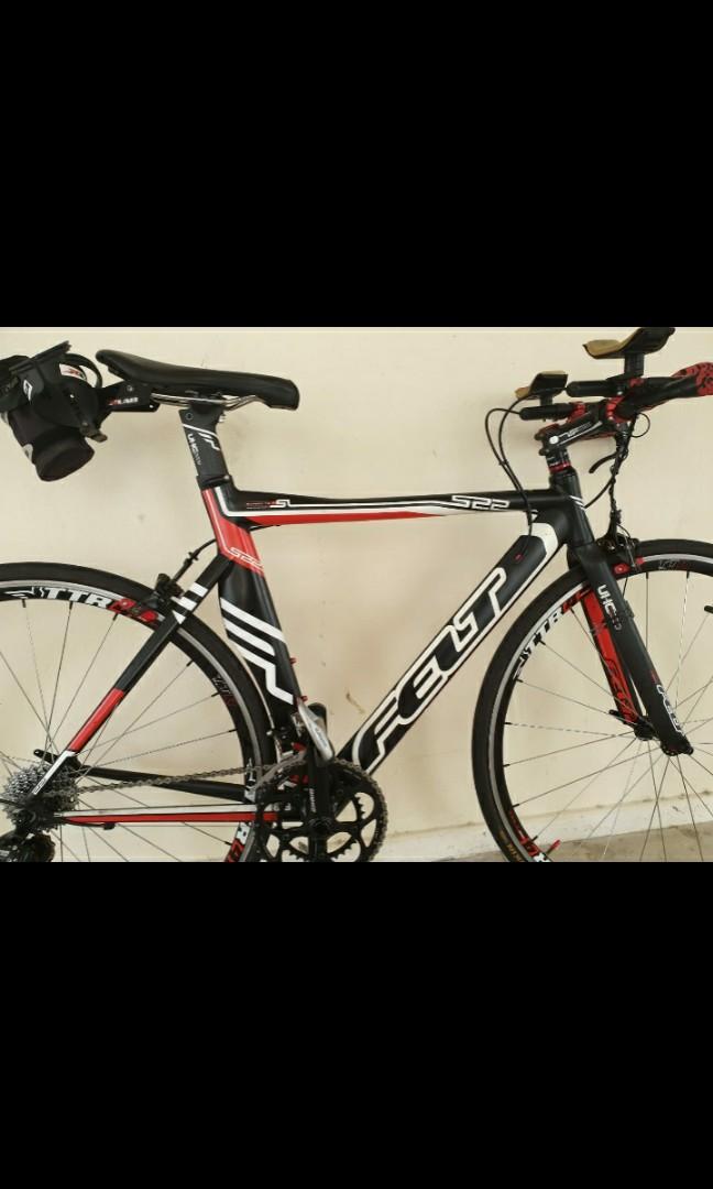 felt s22 triathlon bike