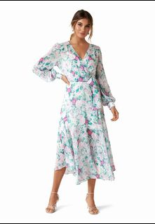 (Category: ) located in . Submitted by desirablyyours (Listing ID 1023901350, Image 1). Description: .