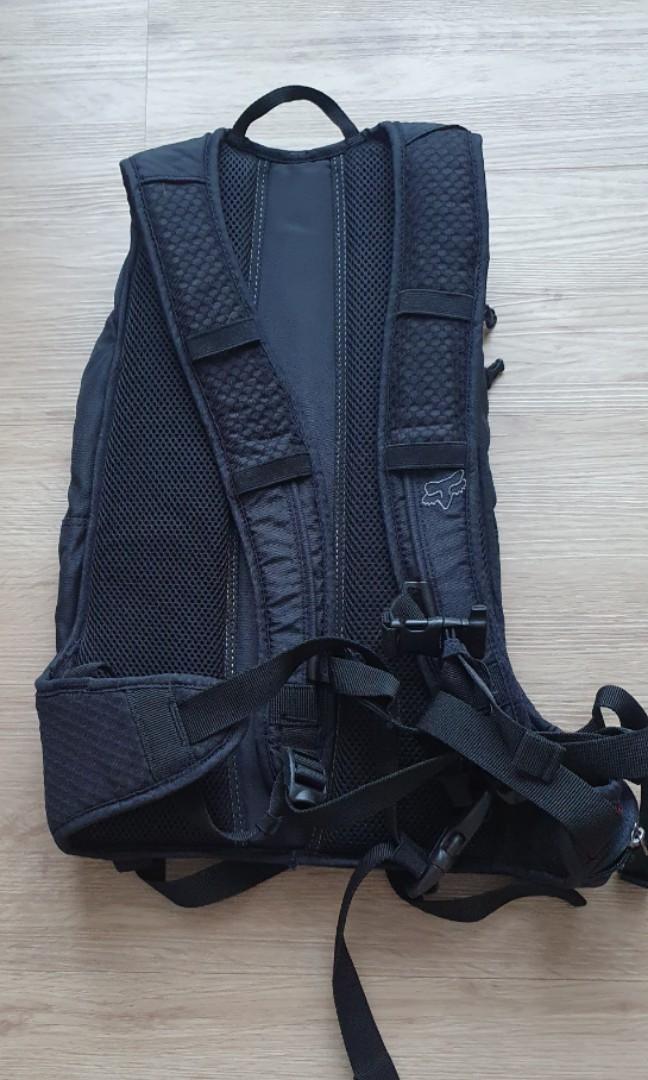 FOX Racing Oasis Hydration Backpack with new 2L bladder, Bicycles