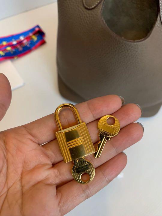 Hermes Picotin 22 etoupe大象灰金扣, 女裝, 女裝袋 ＆ 銀包 - Carousell