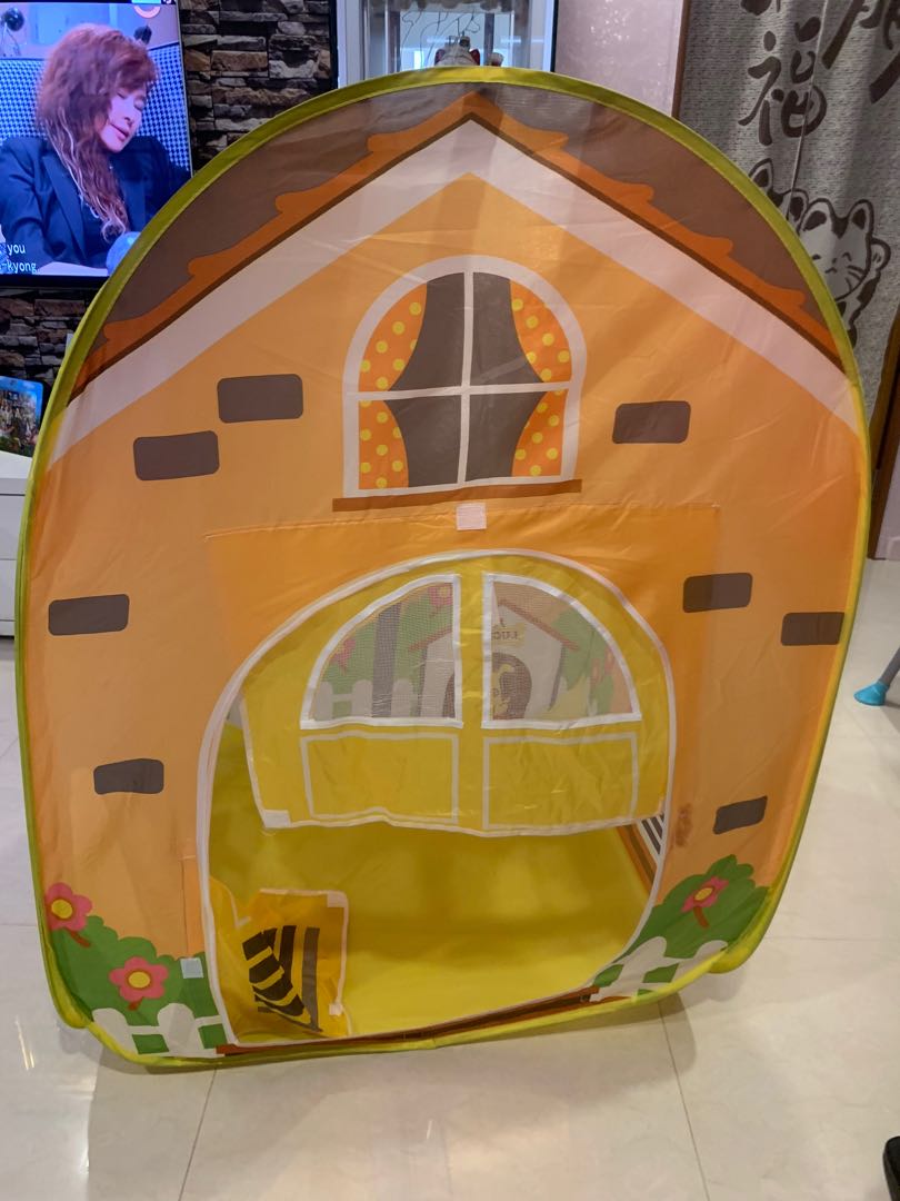 kids cottage playhouse