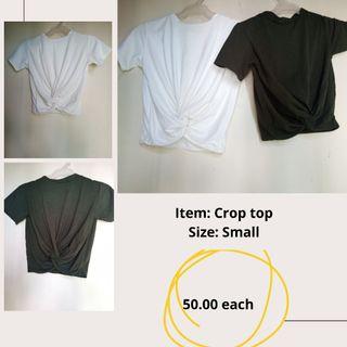 Knotted top