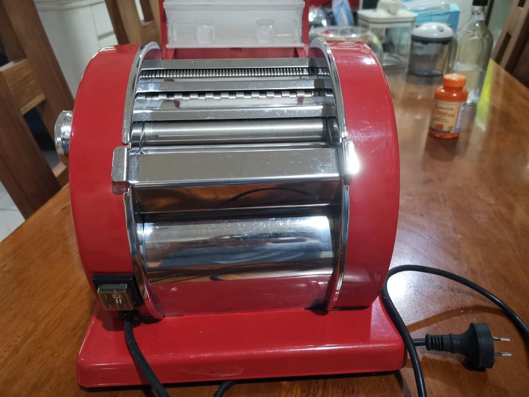 Weston Roma Express Electric Pasta Machine