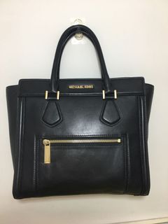 （分類：）位於 。 由 pooh_kitty 提交（商品編號 1023845927，圖片 1）。簡介： 。