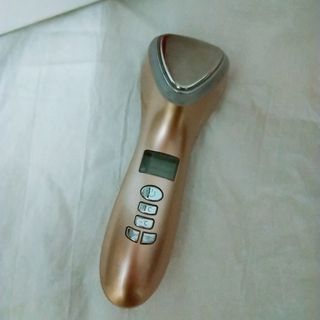 由 pandora_lo (刊登 ID 1023788836，圖片 1) 提交，位於 的 (類別：)，說明：。