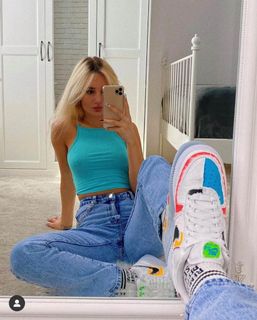 (Category: ) located in . Submitted by fosho_sneaker (Listing ID 1023715601, Image 1). Description: .