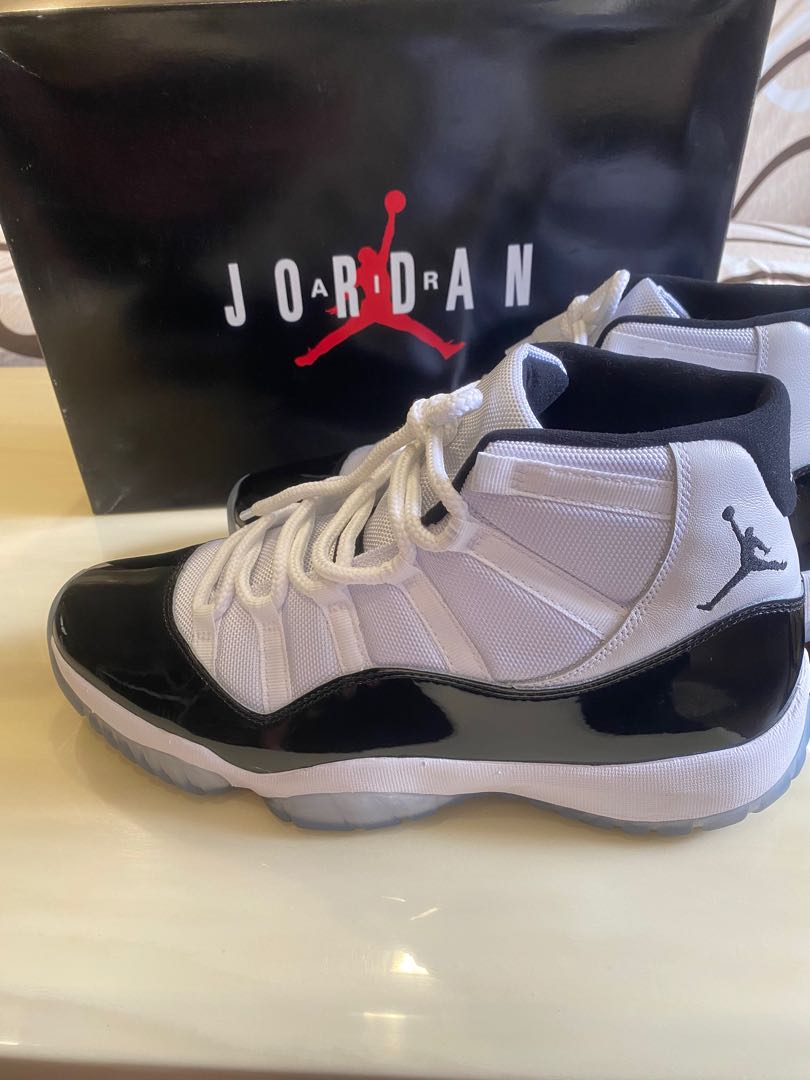 Nike Air Jordan 11 Concord Retro, Men's Fashion, Footwear, Sneakers on  Carousell