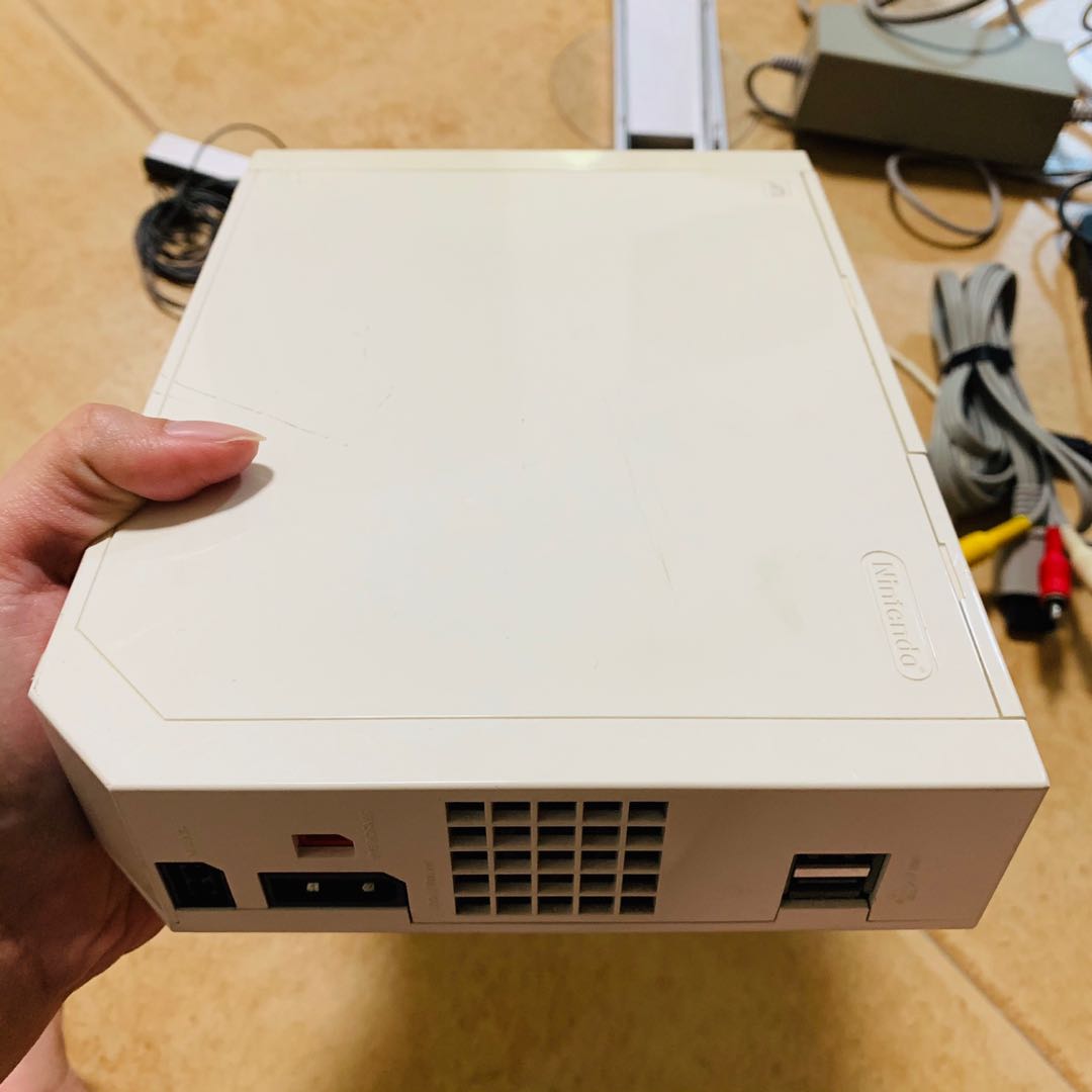 Nintendo RVL-A-R2K 動作未確認 なまら