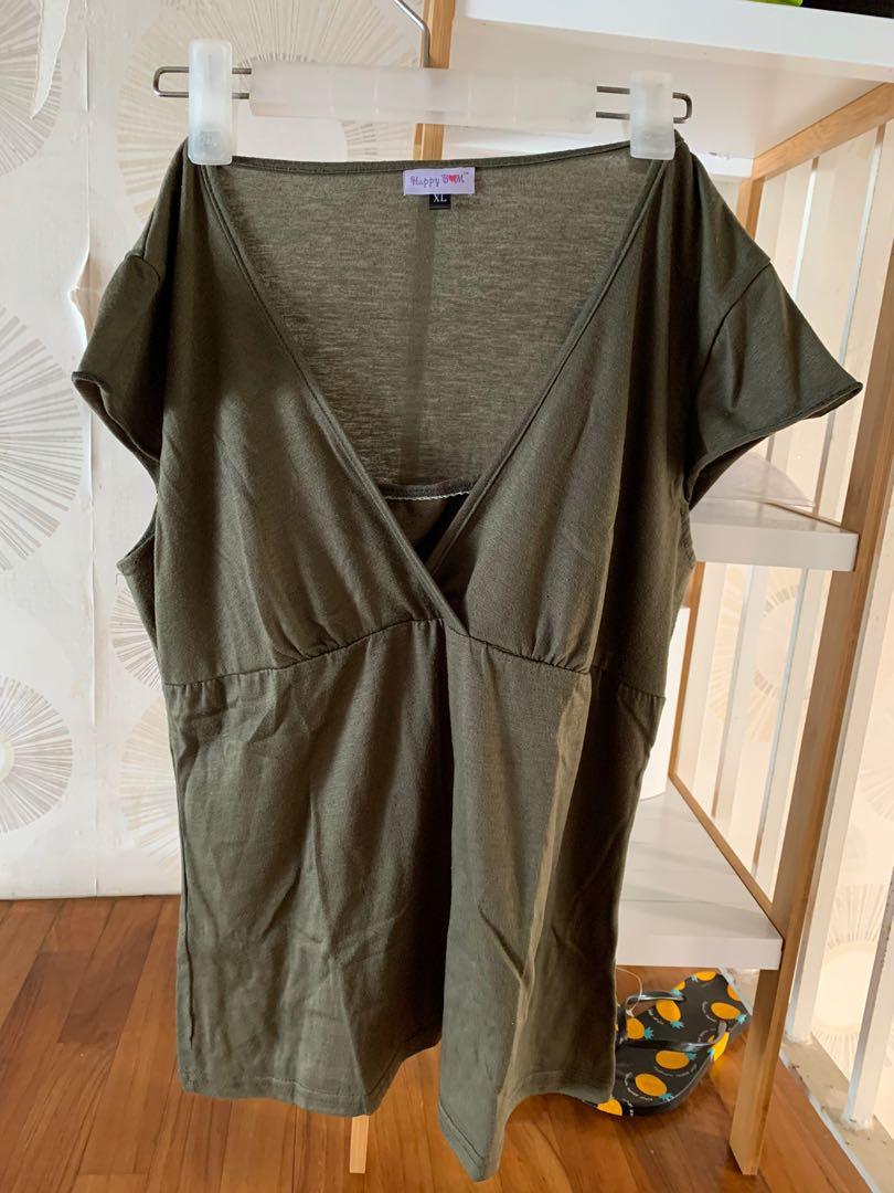 Nursing basic top (Category: Sleeveless) located in Singapore. Submitted by meiro (Listing ID 1023733918, Image 1). Description: $20 for 3 nursing tops , $8 each .