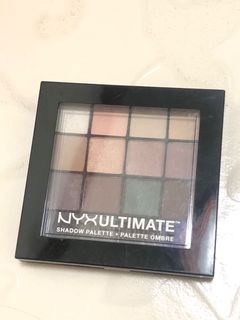 (Category: ) located in . Submitted by declutter_manila (Listing ID 1023762168, Image 1). Description: .