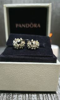(Category: ) located in . Submitted by thumbsupsales (Listing ID 1023665478, Image 1). Description: .