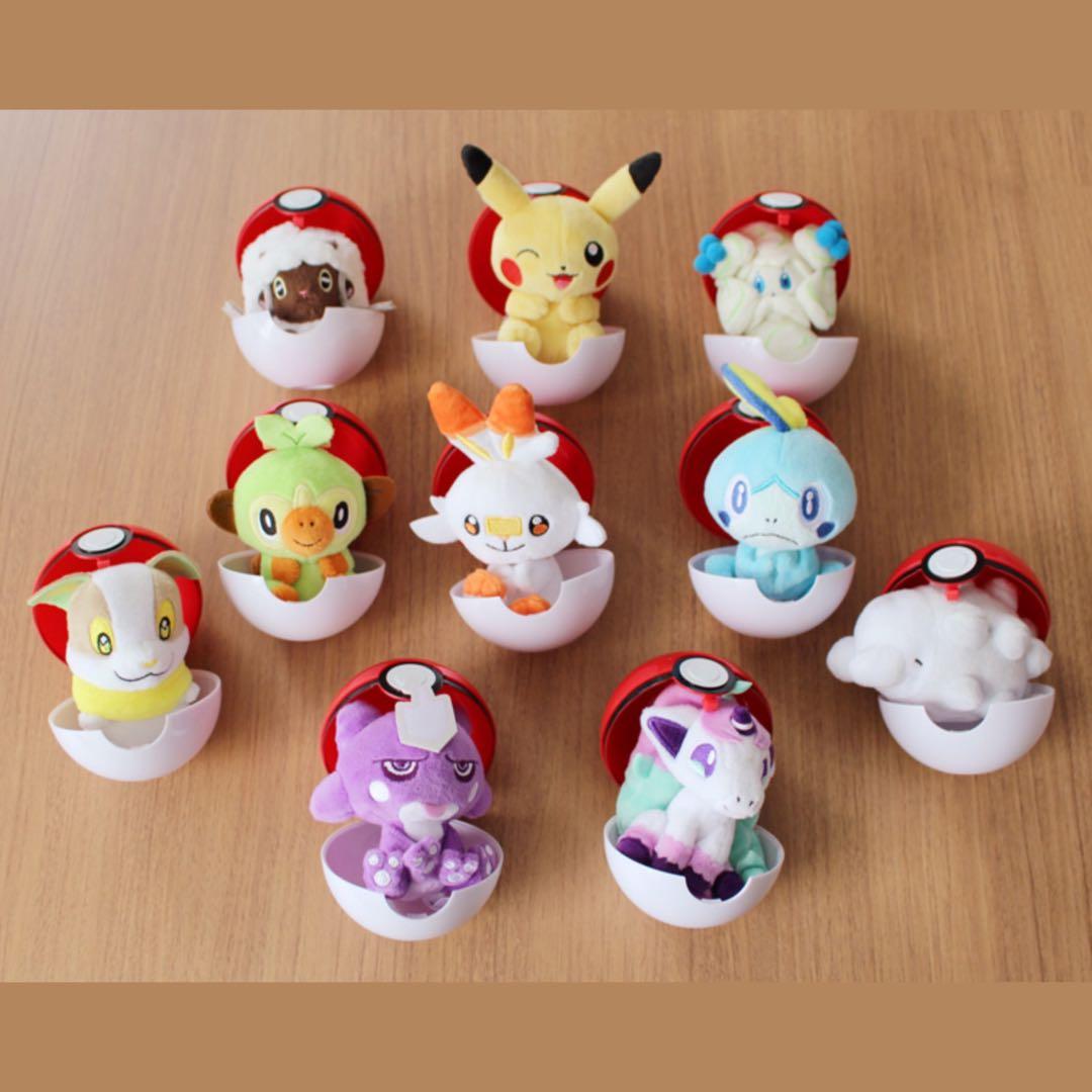 pokemon center pokedoll