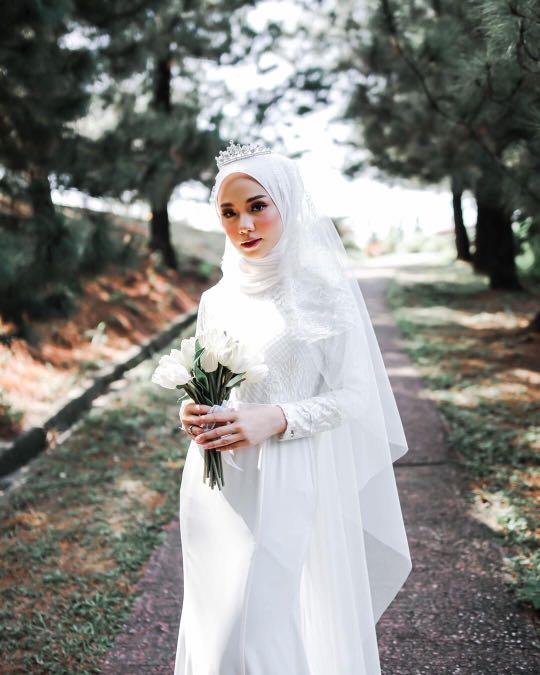 Preloved Baju Akad Nikah Women S Fashion Bridal Wear On Carousell