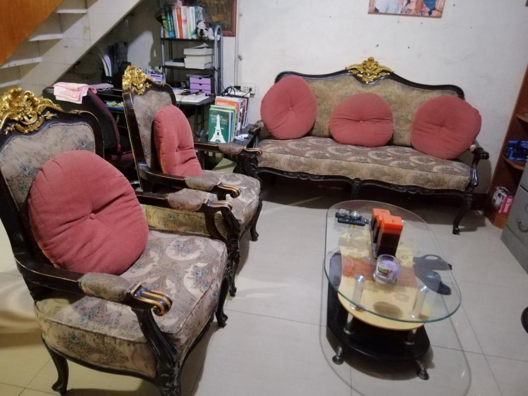 Preloved Narra Sala Set Home Furniture Furniture Fixtures Sofas On Carousell