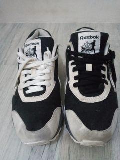 reebok white shoes philippines