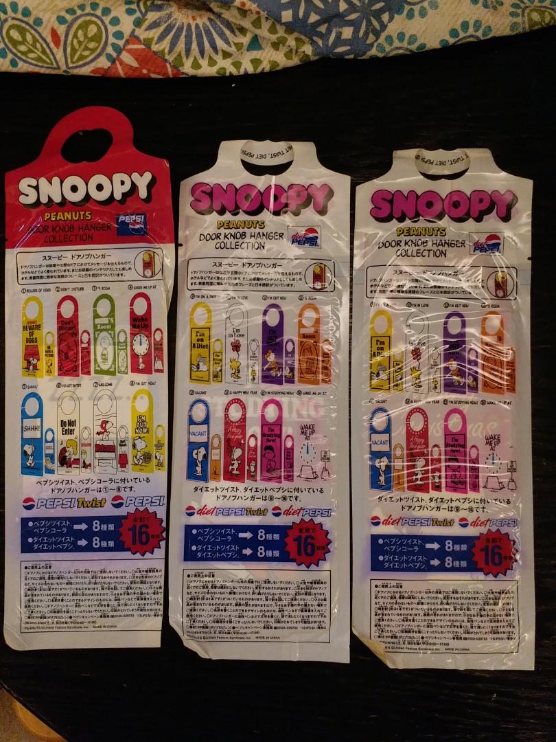 Snoopy x Pepsi door knob hanger 掛門牌, 其他, 其他- Carousell
