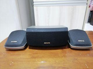 Surrounded speakers