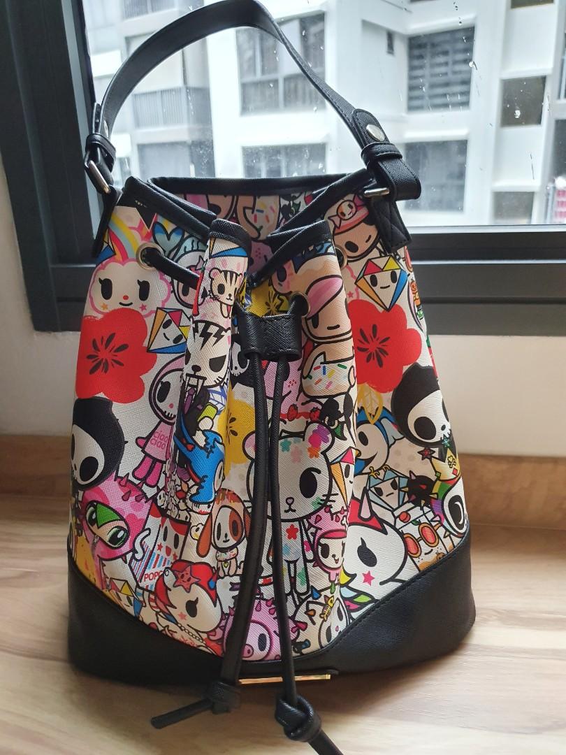 Tokidoki bucket bag top