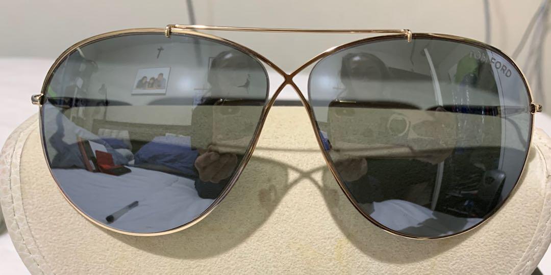 Original Tom Ford Sunglasses Infinity Shape (Category: Sunglasses & Eyewear) located in Paranaque City. Submitted by isa.ph (Listing ID 1023651127, Image 2). Description: Authentic /Original Tom Ford Eye Glasses/Sunglasses Infinity Shape #TomFordSunGlasses .