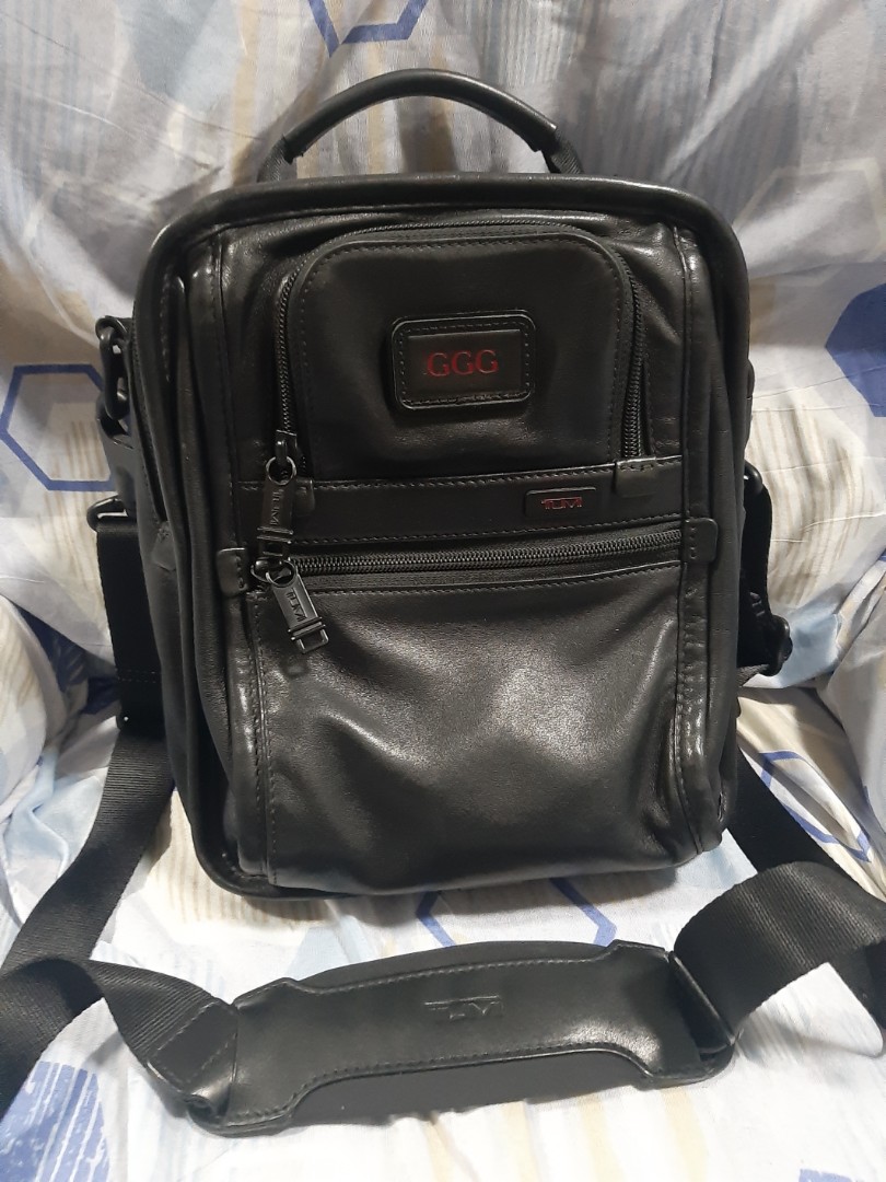 tumi alpha sling bag