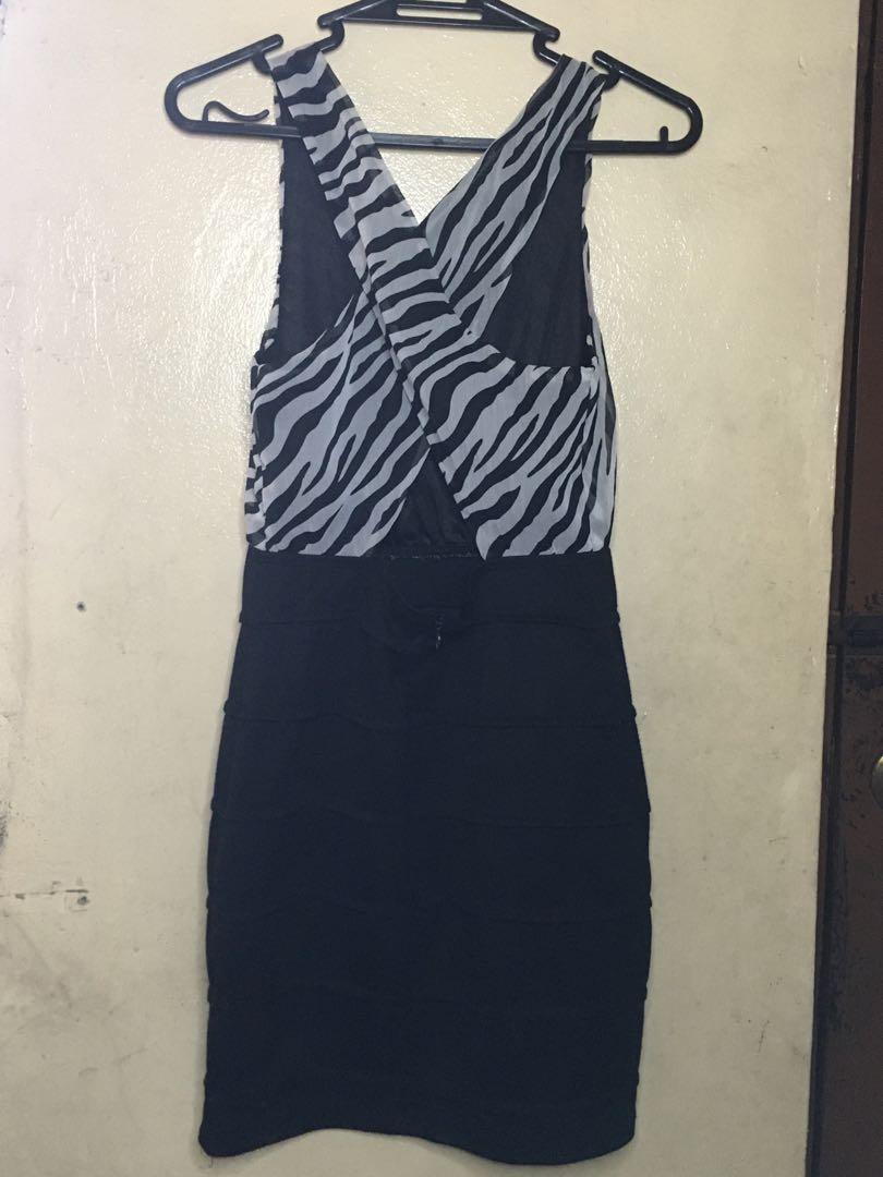 Zebra Drss (Category: Sets or Coordinates) located in Quezon City. Submitted by kleyss (Listing ID 1023770094, Image 2). Description: .