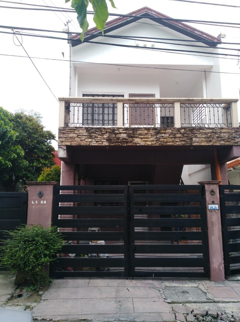 (Category: ) located in . Submitted by decphil (Listing ID 1023999006, Image 1). Description: .