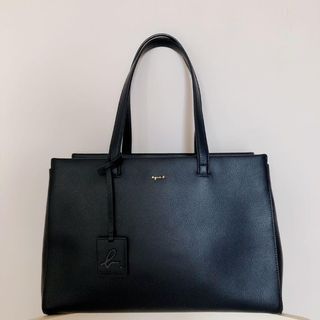 （分類：）位於 。 由 katelynip 提交（商品編號 1023931778，圖片 1）。簡介： 。