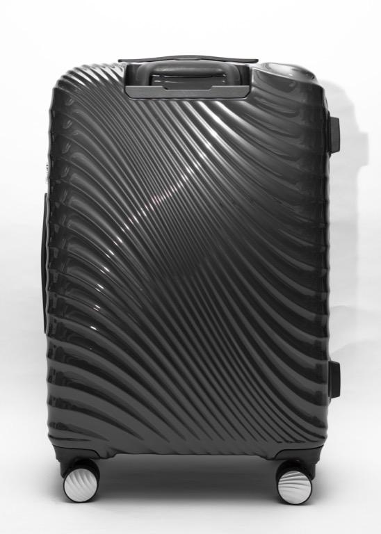american tourister erie spinner