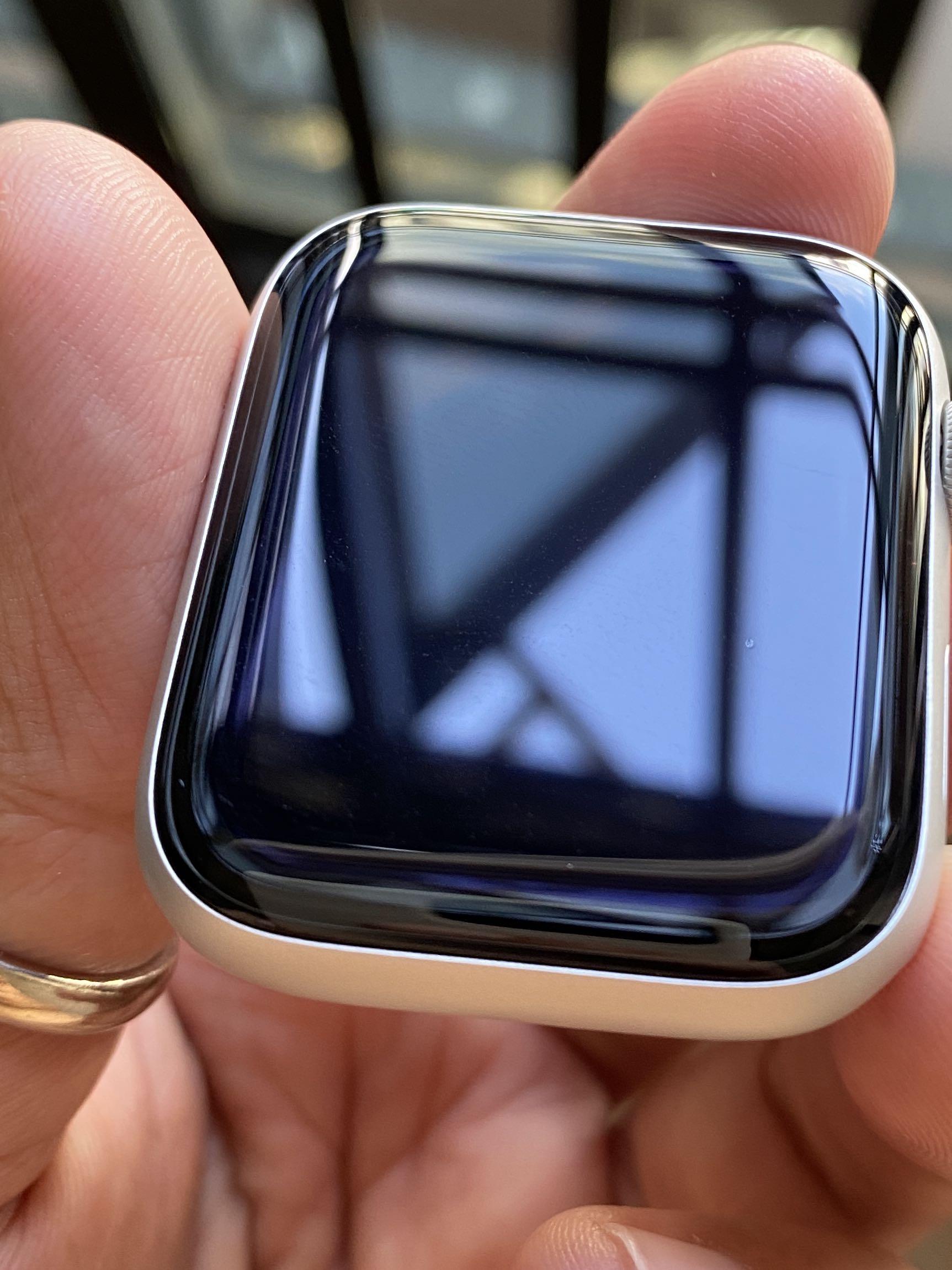 Apple watch deals screen popped out
