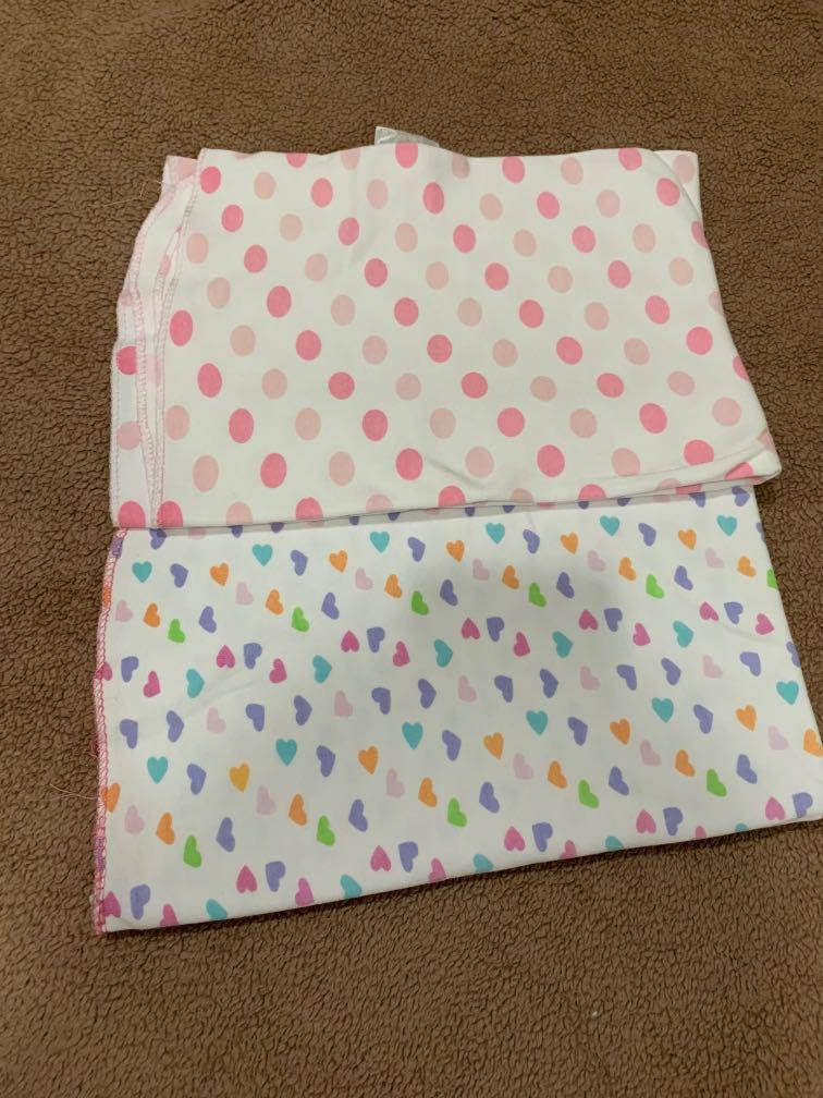 Bloom 2pcs Blanket 22”x33” (Category: Other Baby Bathing & Changing Needs) located in San Juan City. Submitted by addieandmatty (Listing ID 1024028017, Image 1). Description: .