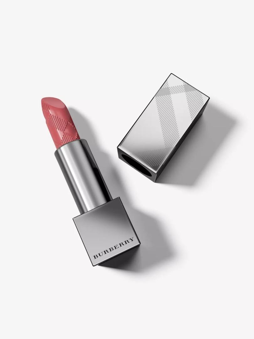 Burberry kisses sepia store