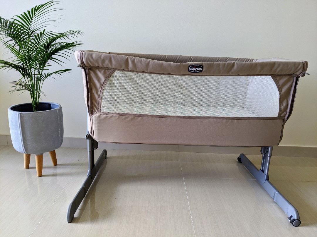 next to me baby crib