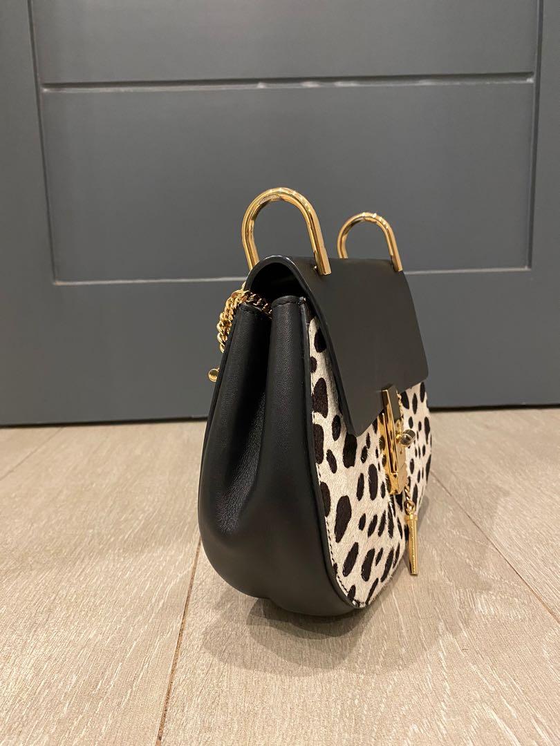 Chloe drew Calf Hair (Category: Luxury Bags & Wallets) located in Pasig City. Submitted by closetqueen8888 (Listing ID 1024141458, Image 2). Description: Chloe Drew bag with Calf Hair Price: P25,000 Like new No refund no exchange, no swapping Buyer shoulders delivery fee .